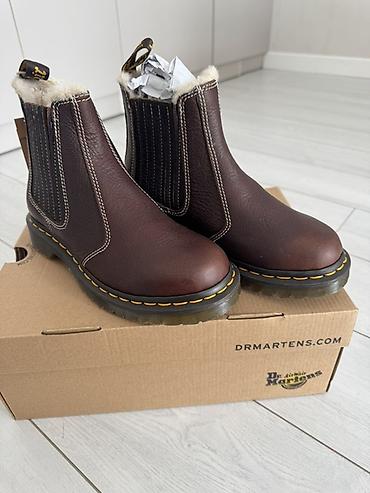 cat ботинки: Ботинки, 36, 36.5, 37, Dr. Martens, Новый, цвет - Коричневый — 1