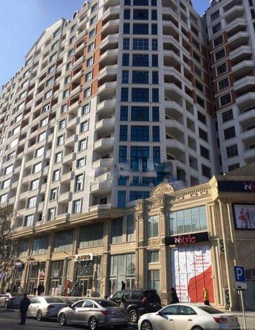 Uzunmüddətli kirayə mənzillər: Nərimanov metrosununa yaxın metroparka yaxın 16 mertebeli binanın — 12