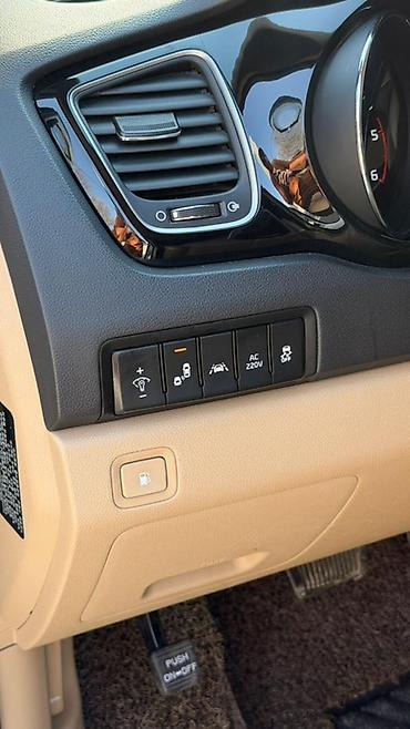 Kia: Kia Carnival: 2018 г., 2.2 л, Автомат, Дизель, Минивэн — 6