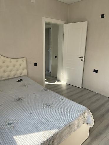 Недвижимость: Продаётся дом с участком 
4 соток
📍Новопокровка, заезд через волну — 2