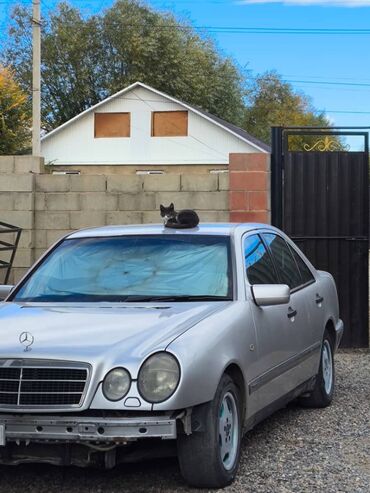 печка на венто: Mercedes-Benz SLK 230: 1996 г., 2.3 л, Механика, Бензин, Седан