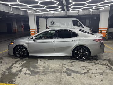 Toyota: Toyota Camry: 2020 г., 2.5 л, Автомат, Бензин, Седан — 8