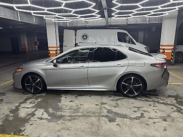 Toyota: Toyota Camry: 2020 г., 2.5 л, Автомат, Бензин, Седан — 5