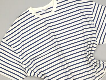 t shirty calvin klein allegro: Bershka, Women`s T-shirt, size XL (EU 42)