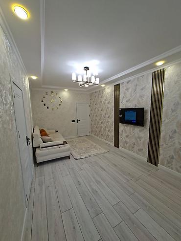 Köhnə tikili: Bakı, Bakıxanov qəs., 3 otaqlı, Köhnə tikili, 65 kv. m — 2