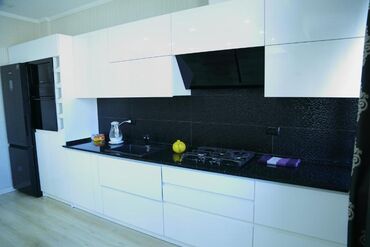 Посуточная аренда квартир: 1 комната, Душевая кабина, Постельное белье, Кондиционер — 11