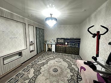 Продажа коттеджей и домов: 🏡 Продаётся уютный дом в Ак-Ордо! 📍 Пересечение ул. Лущихина и — 2