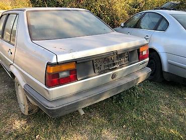 ajkula auto: JETTA 1.6 DELOVI ZA VOLKSWAGEN JETTA | Jetta II 1.6 stranac delovi — 1