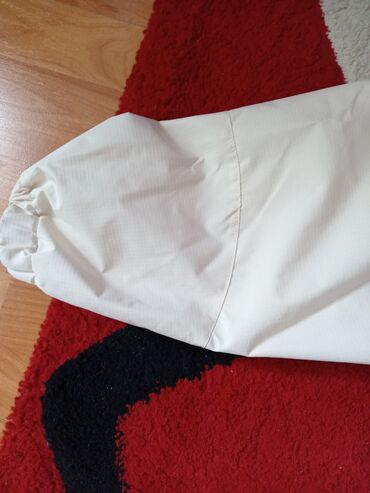 Dukserice: Šuškavac, vel. L, krem boje, ima zip na kragni, učkure na kragni i na lalafo.rs — 4 Dukserice: Šuškavac, vel. L, krem boje, ima zip na kragni, učkure na kragni i — 4