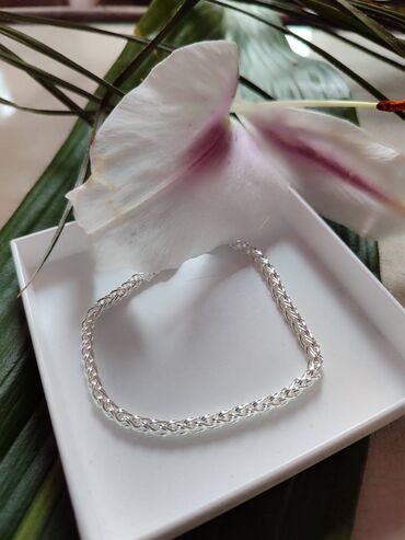 guess srebrna torbica: Multi-layered bracelet, Material: Silver