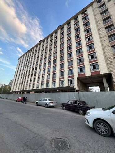 Автобизнес: 680 м²