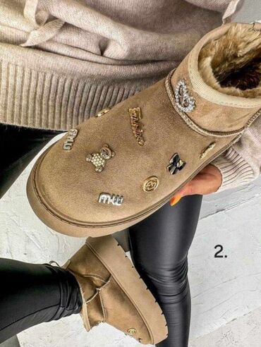 massimo dutti obuca: Ugg mini čizme, 41