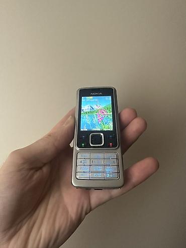 nokia e90 communicator: Nokia < 2 GB Memory Capacity, rəng - Gümüşü, Düyməli — 1