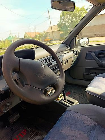 vauxhall meriva: Renault Clio: 1998 г., 1.3 л, Автомат, Хэтчбэк — 3