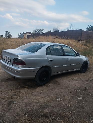 voxy noah: Toyota Avensis: 2002 г., 0.2 л, Механика, Дизель, Седан — 1
