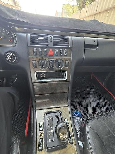 8: Mercedes-Benz E-Class: 1997 г., 2.8 л, Автомат, Газ, Седан — 7