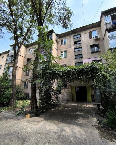 сдаю квартиру в микрорайонах: 2 комнаты, 48 м², 104 серия, 2 этаж, Косметический ремонт