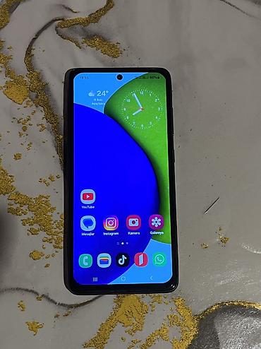 telefon 2 ci el samsung: Samsung Galaxy A52, 256 GB, Zəmanət, Düyməli, Sensor — 1