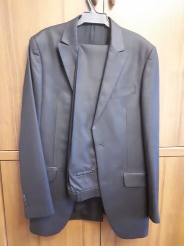 современный мужской костюм: Костюм S (EU 36), цвет - Серый