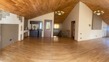 Həyət evləri və villaların satışı: Şəhər mənzərəsinə açılan balkonları olan möhtəşəm fasadlı 4 mərtəbəli — 15