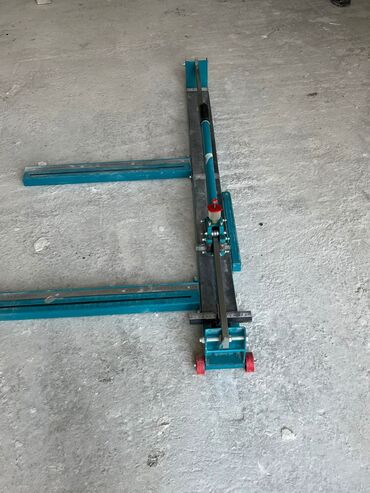 kafel metlağ: İşlənmiş Əl ilə çalışan Kafel kəsən stanok, 1200 mm, Zəmanətsiz