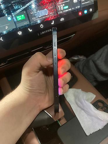 iphone 13 adapter: IPhone 13, 128 GB, Midnight, Face ID — 4
