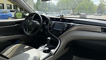 Toyota: Toyota Camry: 2017 г., 2.5 л, Автомат, Бензин, Седан — 10