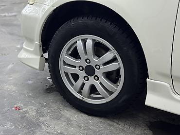 Honda: Honda Stream: 2003 г., Бензин, Минивэн — 7