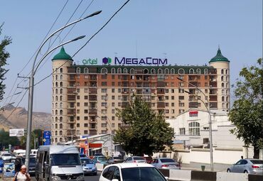 кара жыгач квартира керек: 4 бөлмө, 111 кв. м, Элитка, 12 кабат, ПСО (өзү оңдоп түзөтүп бүтүү үчүн)