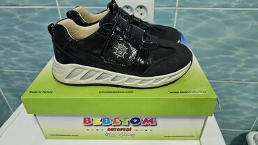 ganteli 32 kg: Продаю детскую обувь, от фирмы Bebetom оригинал, Турция, кожа, носили