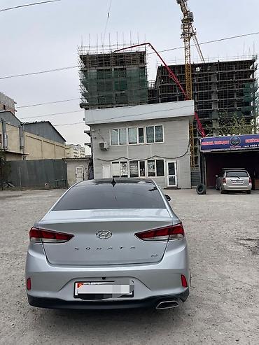 Транспорт: Hyundai Sonata: 2018 г., 2 л, Автомат, Газ, Седан — 2