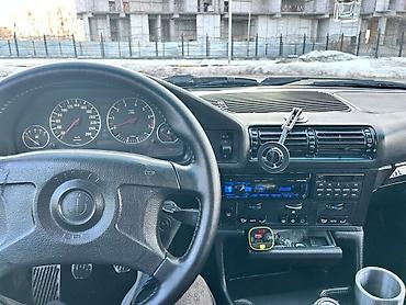 BMW: BMW 5 series: 1995 г., 2.5 л, Механика, Бензин, Седан — 6