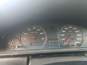 c 220: Audi 100: 1989 г., 2 л, Механика, Бензин, Седан — 4