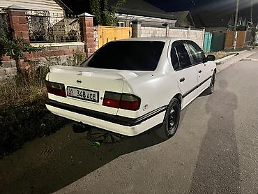 Унаа: Nissan Primera: 1993 г., Седан — 1