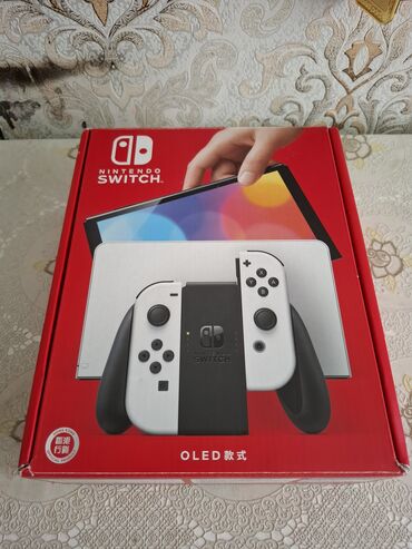 nintendo switch az: Nintendo Switch OLED White 7 düymlük HD ekrana, 4 GB RAM və 64 GB