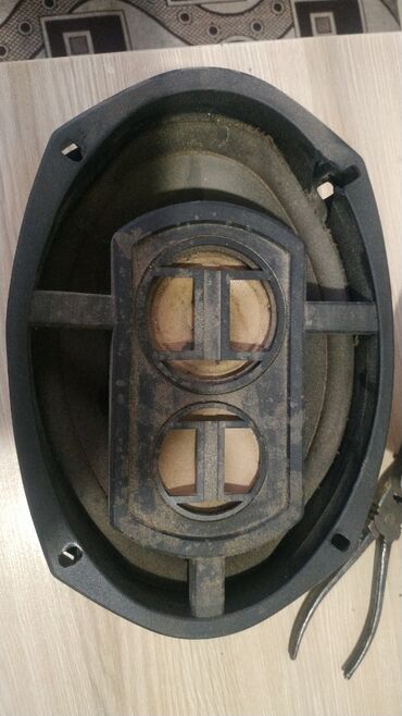 Динамики для авто: 2 шт. 
цена за пару — 10