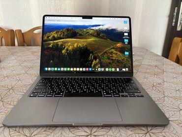 Mətbəx texnikası: Apple MacBook, 13.3 ", Apple M2, 256 GB