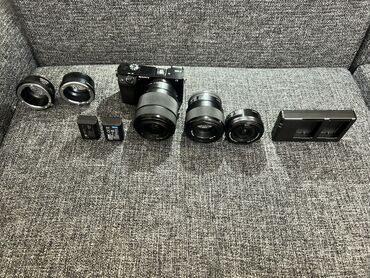 Fotokameralar: 16-50mm, 50mm 1.8 28-70mm lens 1. Sony A6000 kamera gövdəsi 2. Sony -da lalafo.az — 10 Fotokameralar: 16-50mm, 50mm 1.8 28-70mm lens 1. Sony A6000 kamera gövdəsi 2. Sony — 10