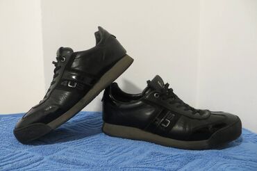 snegarice muske: Trainers, size - 42