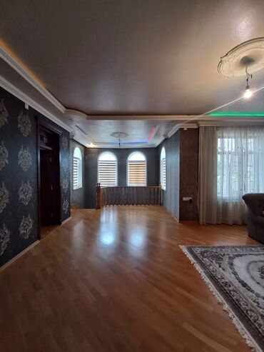 Həyət evləri və villaların satışı: 6 otaqlı, 272 kv. m — 2