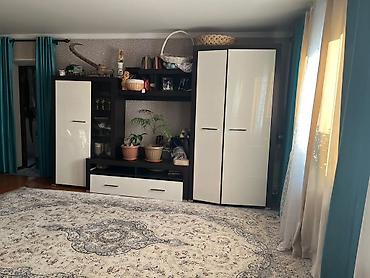 Продажа домов: 4 комнаты, 600 м², 6 соток, Бишкек, Джунхай рынок Собственник — 8
