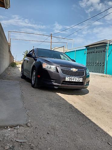 cevrolet cruz: Chevrolet Cruze LT sedan - Kuzov: sedan, qara rəng - Nömrə: 99-FX-221 — 6