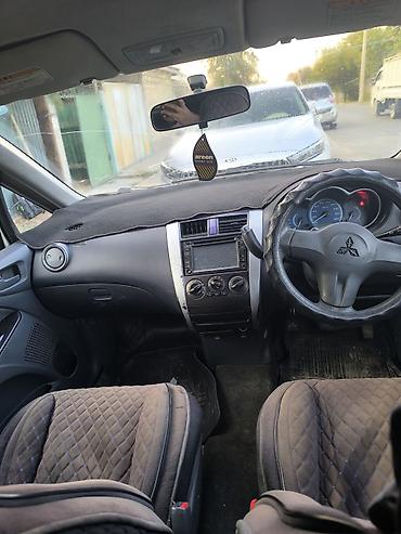 honda git: Mitsubishi Colt: 2003 г., 1.3 л, Вариатор, Хэтчбэк — 6
