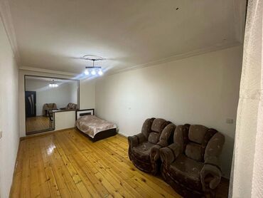 Uzunmüddətli kirayə mənzillər: 7 ci Mikrorayonda Tayqa marketin yani 5 mertebenin 2 ci mertebesinde 2 -da lalafo.az — 9 Uzunmüddətli kirayə mənzillər: 7 ci Mikrorayonda Tayqa marketin yani 5 mertebenin 2 ci mertebesinde 2 — 9