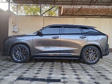2025: Changan Uni-Z: 2025 г., 1.5 л, Автомат, Электромобиль, Кроссовер — 5