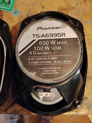 arxa manitor: Pioneer TS-A6975R avtomobil dinamikləri. Şəkillərdə 4 ədəd oval — 6