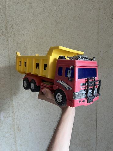 oyuncaq kamaz type 1: Ideal veziyyetde kamazdir. Ushaq ucun en sevimli hediyyedir. Arxasi — 3