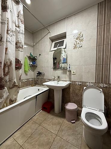 Долгосрочная аренда домов: 240 м², 5 комнат — 6