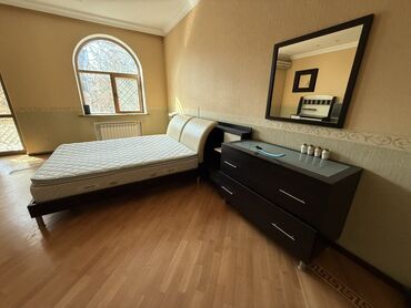 Qonaq otağı dəstləri: İşlənmiş — 5