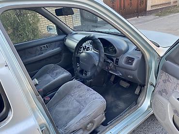 мд регион: Nissan March: 1998 г., 1.3 л, Автомат, Бензин, Универсал — 7